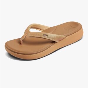 Reef Cushion Cloud Comfort Sandals in Tan Natural Women's size 8-8.5 (NEW?